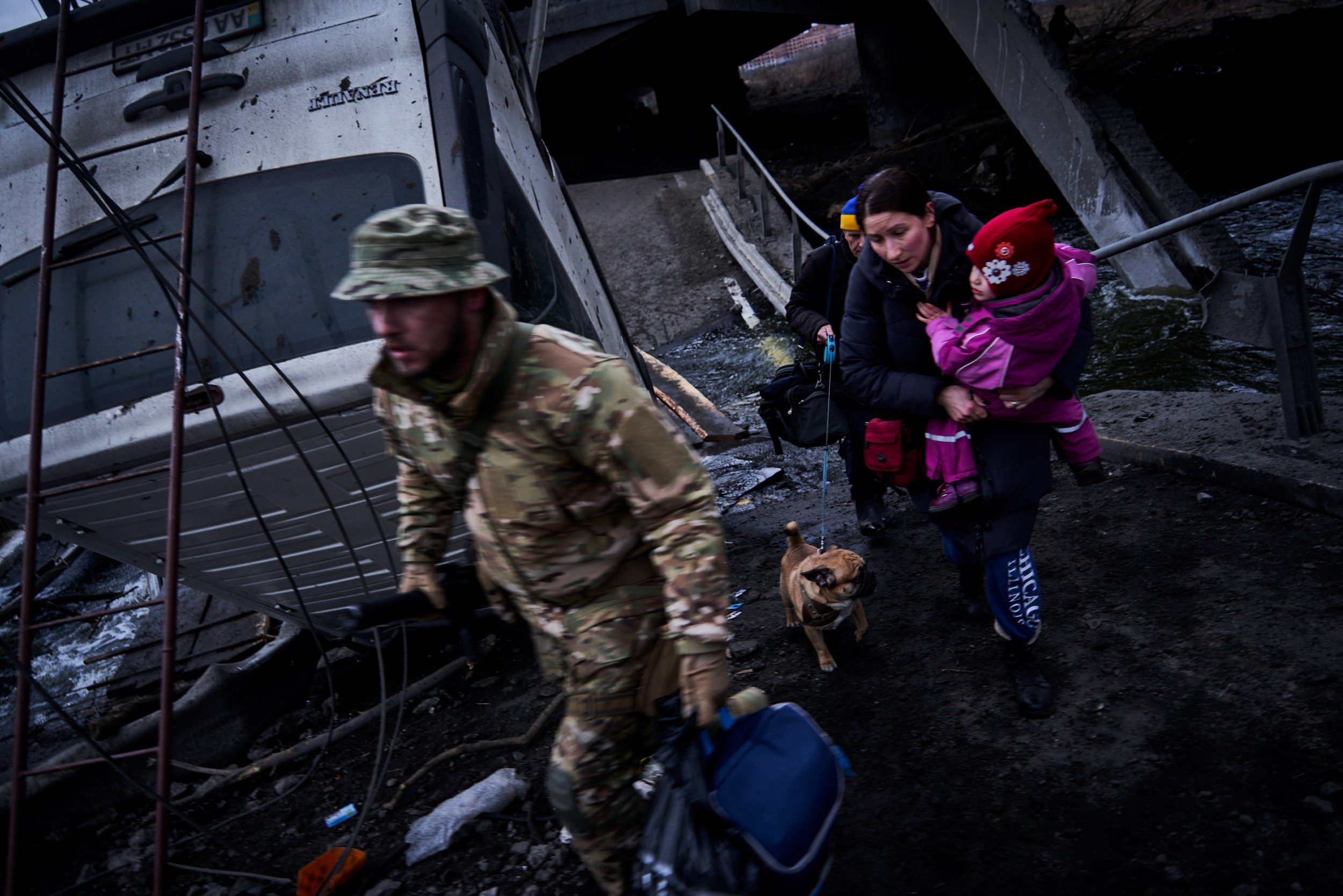 Irpień<div class="subtitle">Musimy wydostać córkę z Irpienia</div>